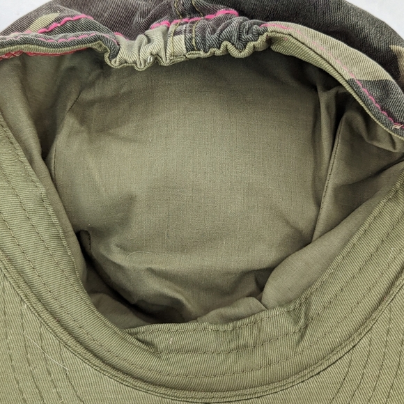 Farm Girl Distressed Camo w/pink stitching - Picture 4 of 4